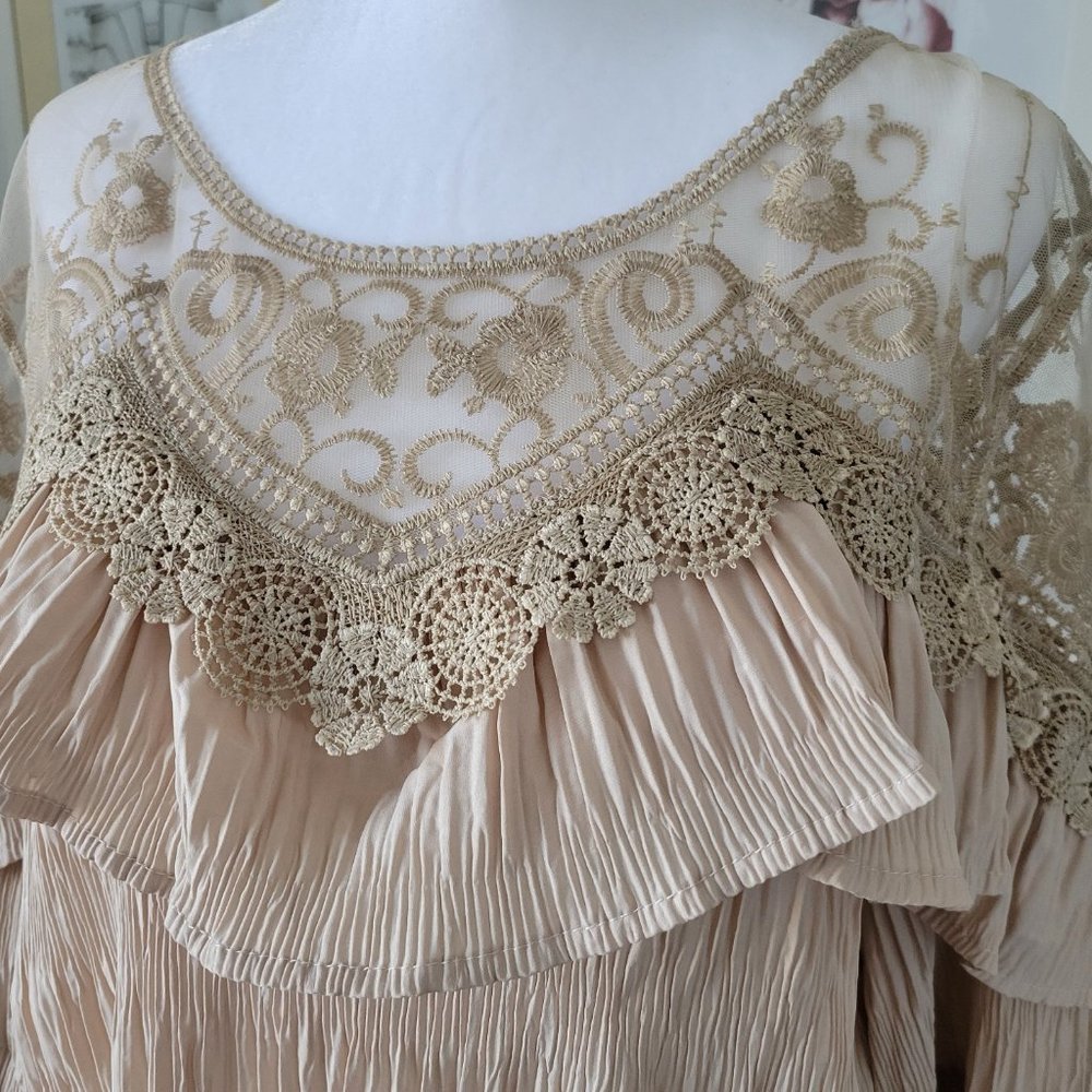 BELLA - Layered Ruffle Top - Picture 3 of 4